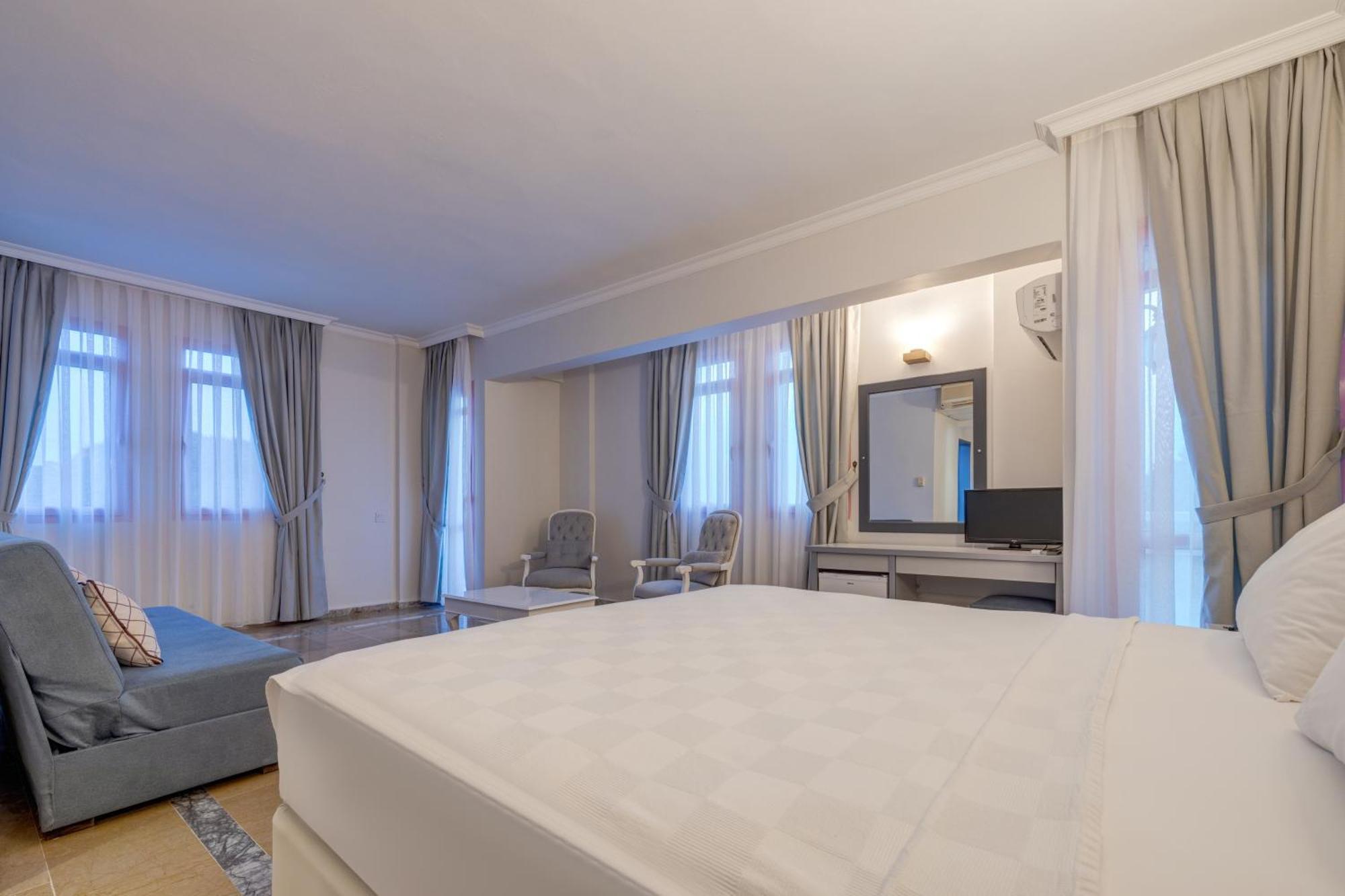 Hanedan Beach Hotel Фоча Экстерьер фото