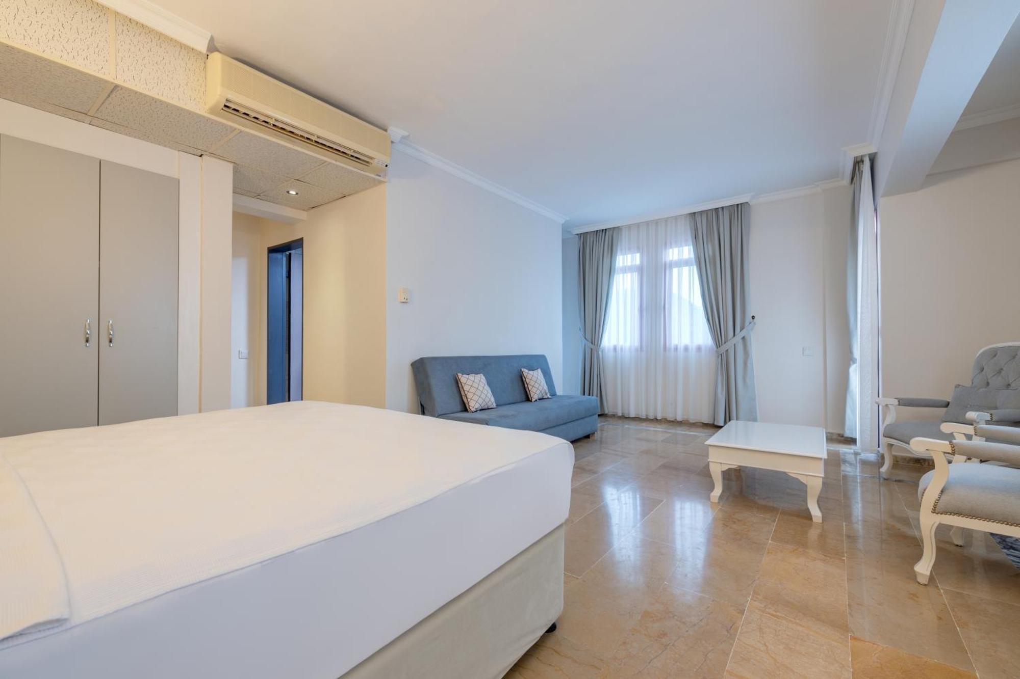 Hanedan Beach Hotel Фоча Экстерьер фото