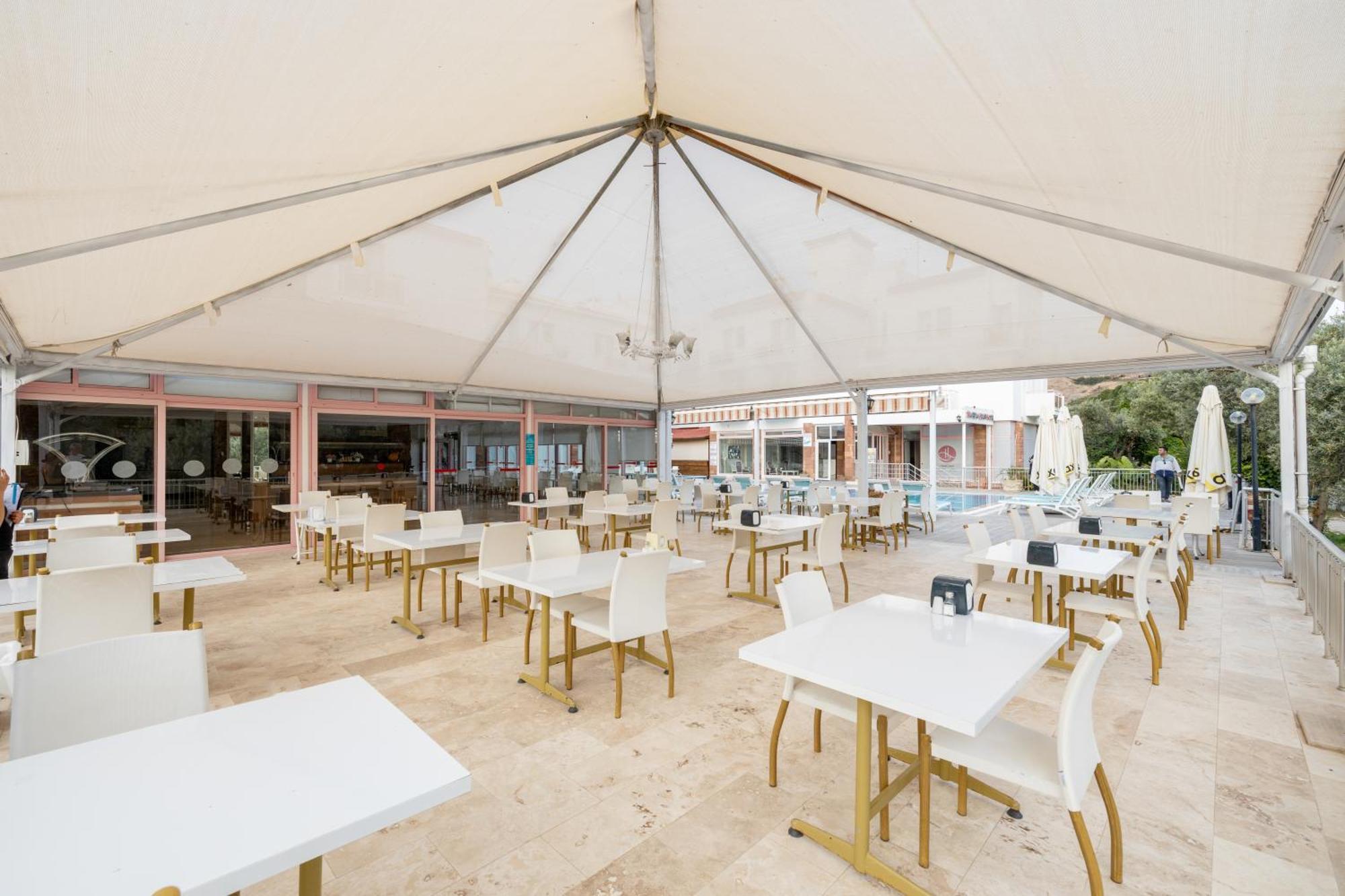 Hanedan Beach Hotel Фоча Экстерьер фото