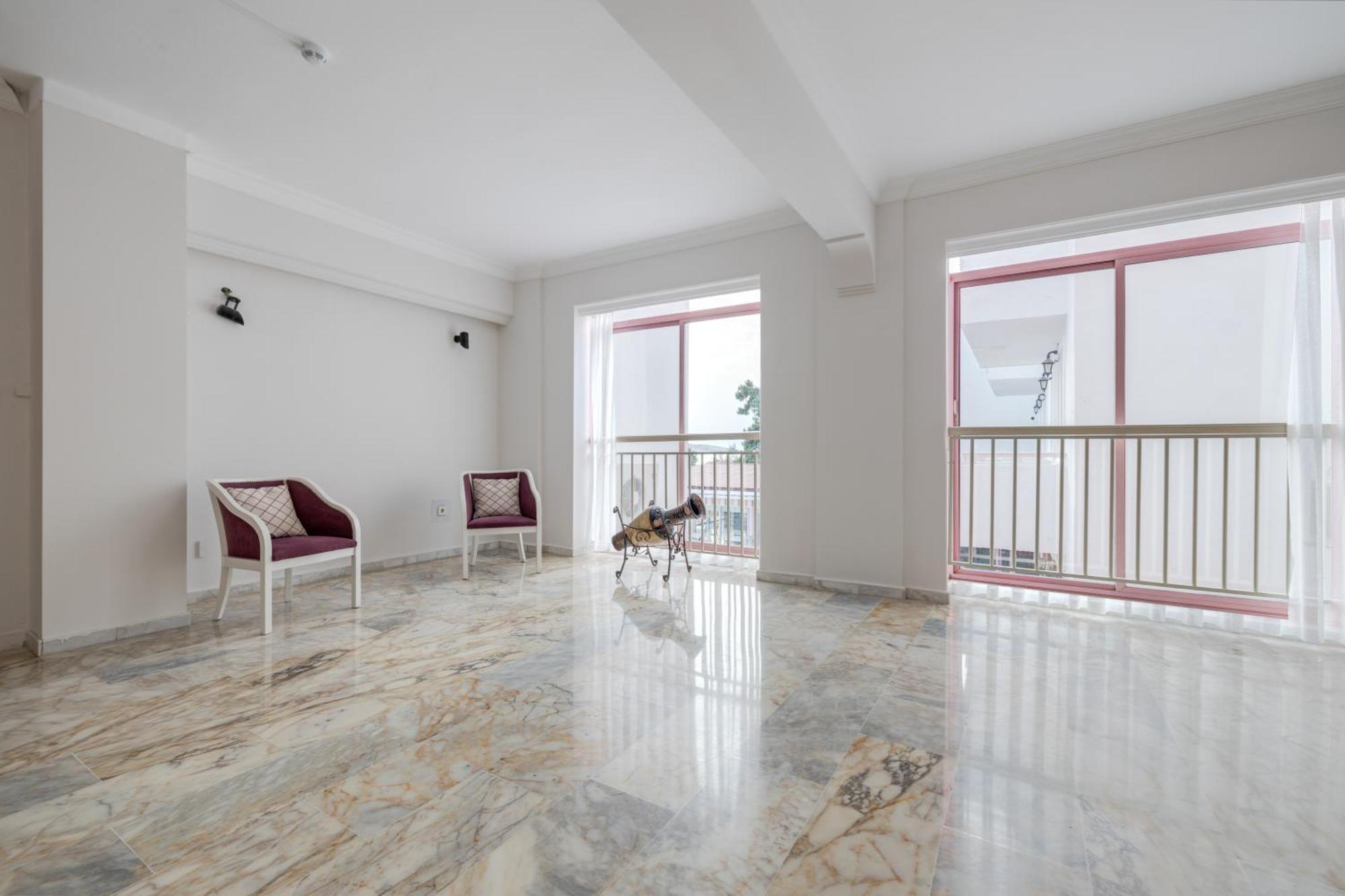 Hanedan Beach Hotel Фоча Экстерьер фото