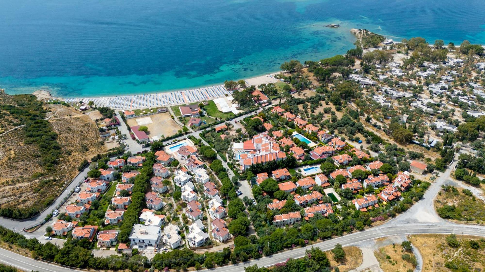 Hanedan Beach Hotel Фоча Экстерьер фото
