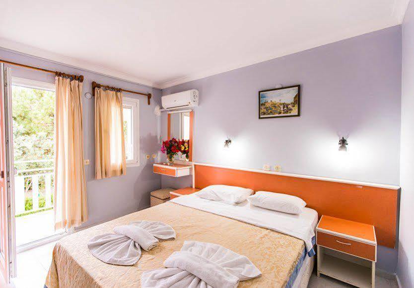 Hanedan Beach Hotel Фоча Экстерьер фото